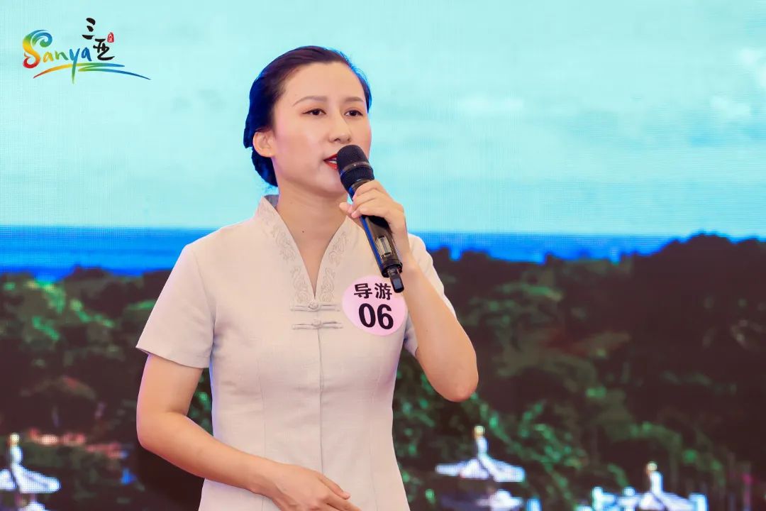 李晓玲讲解.jpg