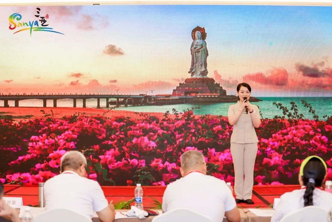 李晓玲讲解.jpg